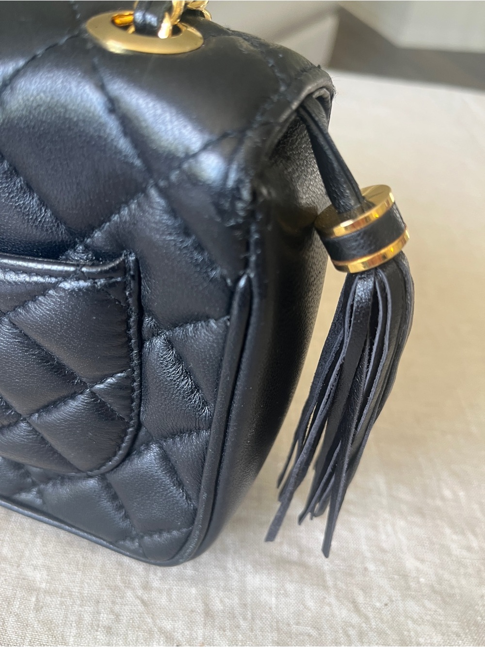 Givenchy Black Quilted Crossbody Bag with Gold Chain- VeryGood Condition - Picture 6 of 16